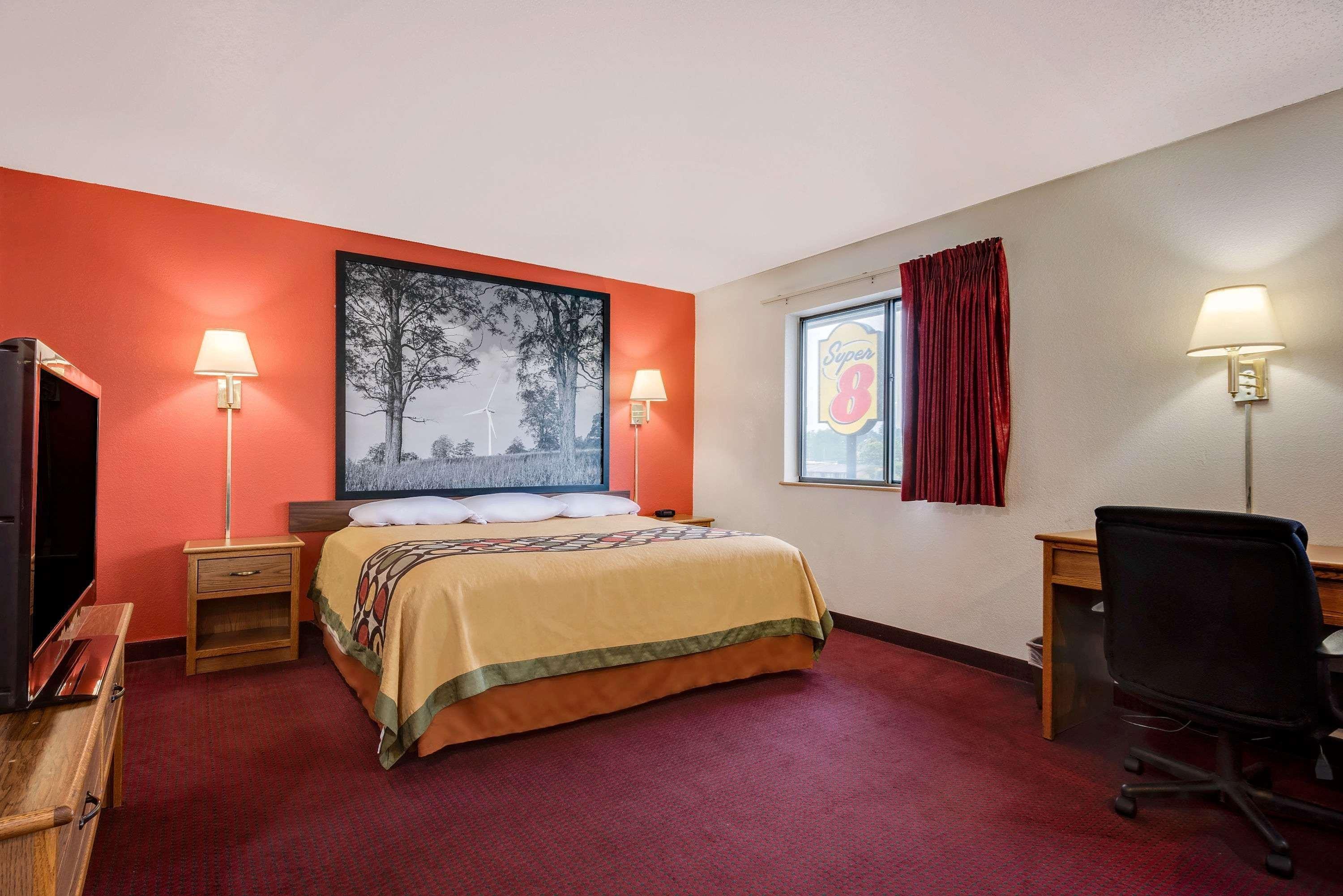 Super 8 Martinsburg Hotel Eksteriør billede